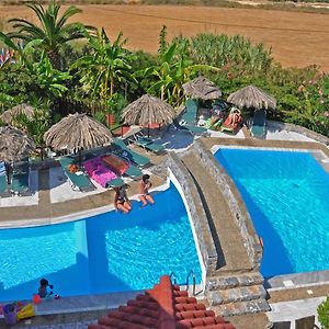 Poledas Apartments